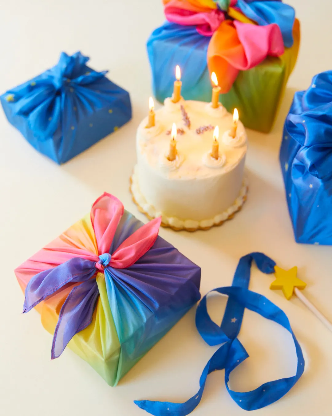 mini_rainbow_playsilk_party_favor_pack_4.webp Sarah's Silks Mini Rainbow Playsilk Party Favor Pack Best